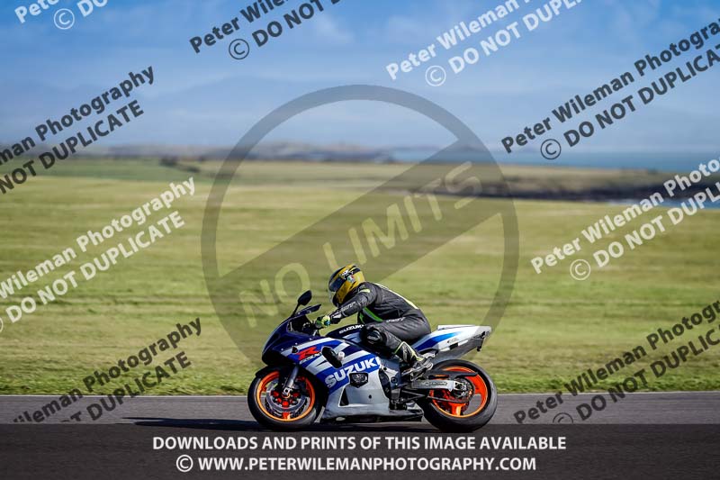 anglesey no limits trackday;anglesey photographs;anglesey trackday photographs;enduro digital images;event digital images;eventdigitalimages;no limits trackdays;peter wileman photography;racing digital images;trac mon;trackday digital images;trackday photos;ty croes